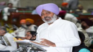 कैबिनेट मंत्री हरपाल सिंह चीमा ने पंजाब विधानसभा में भाजपा सरकार द्वारा विद्यार्थियों और लोकतांत्रिक अधिकारों पर किए जा रहे हमलों के खिलाफ प्रस्ताव किया पेश